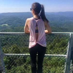 Meet your Posher, Catherine